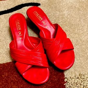 Italian Shoemakers, Sandals Size 8.5